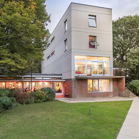 Safestay London Kensington Holland Park (Adults Only)-3